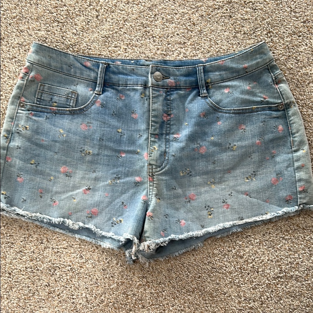 Wild Fable Floral Denim Women's Shorts